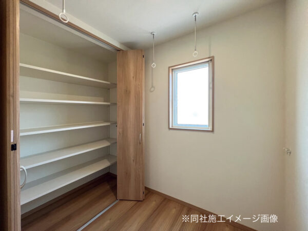 ランドリールーム　クロークつき